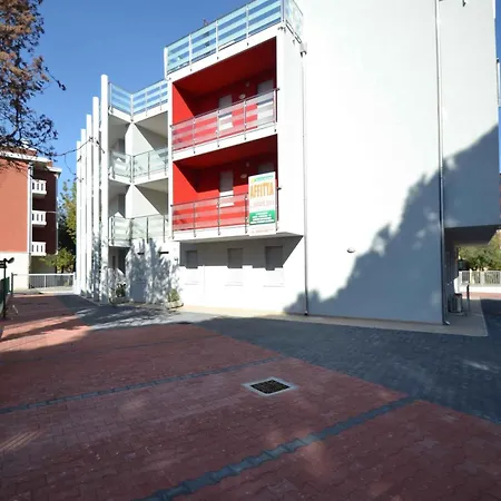 Apartman Two-bedroom Rosolina Mare Near Sea 9 *